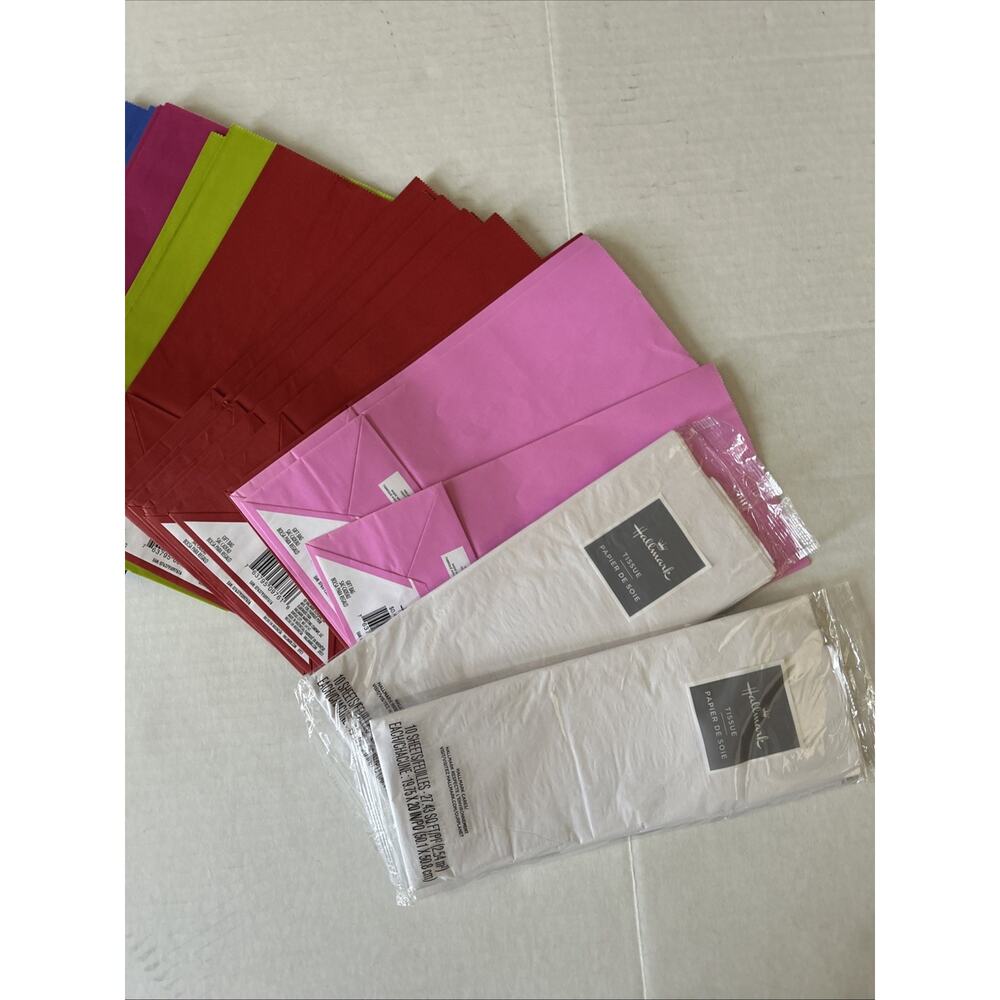 hallmark lot of 49 paper gift bags Plus 2 new Tissue Paper. Pink Blue Red Green - Picture 4 of 6